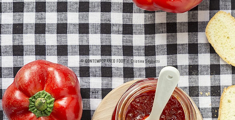 Marmellata Di Peperoni E Peperoncini Piccanti Per Formaggi E Salumi