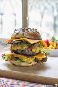 hamburger-carne-secondo-di-carne-contemporaneo-food