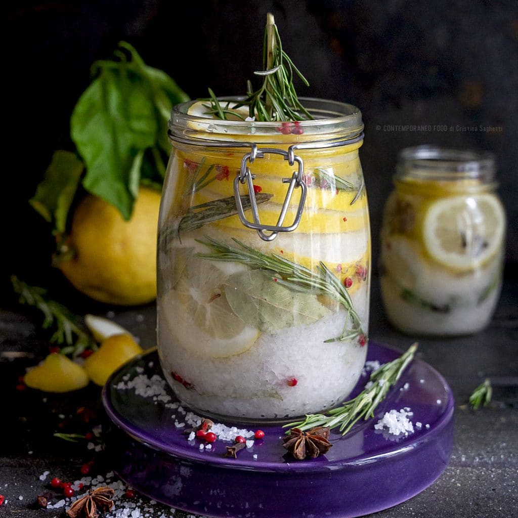 Limoni Confit Sotto Sale: Una Conserva Con Frutta Utile In Tante Occasioni