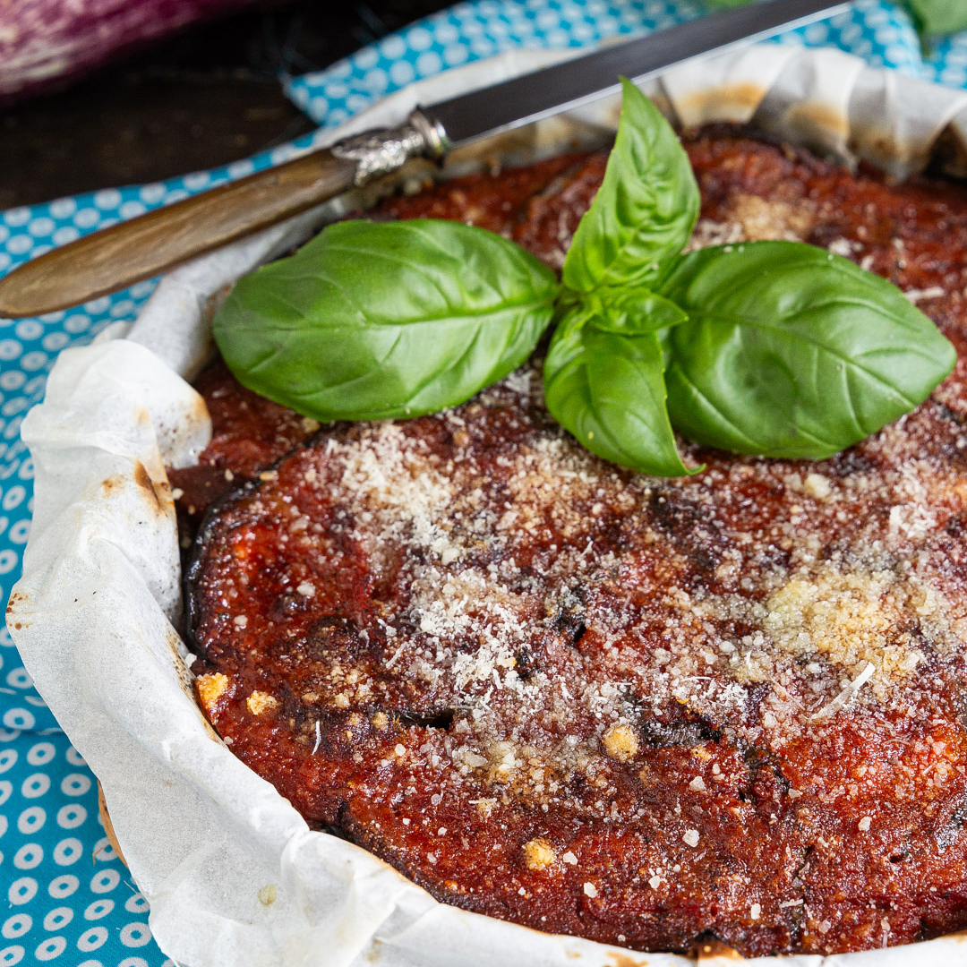 teglia-di-melanzane-al-forno-ricetta-vegetariana-facile-contemporaneo-food